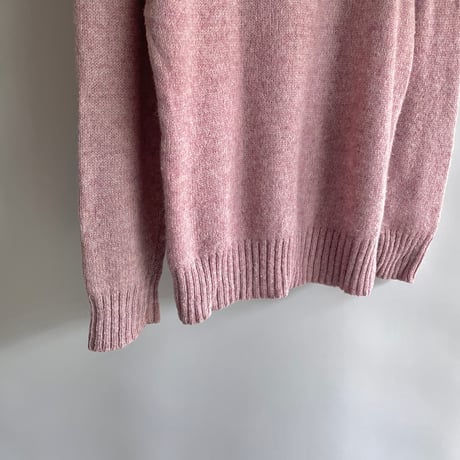 Simple pink knit