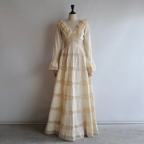 【RENTAL】Ivory cotton lace dress