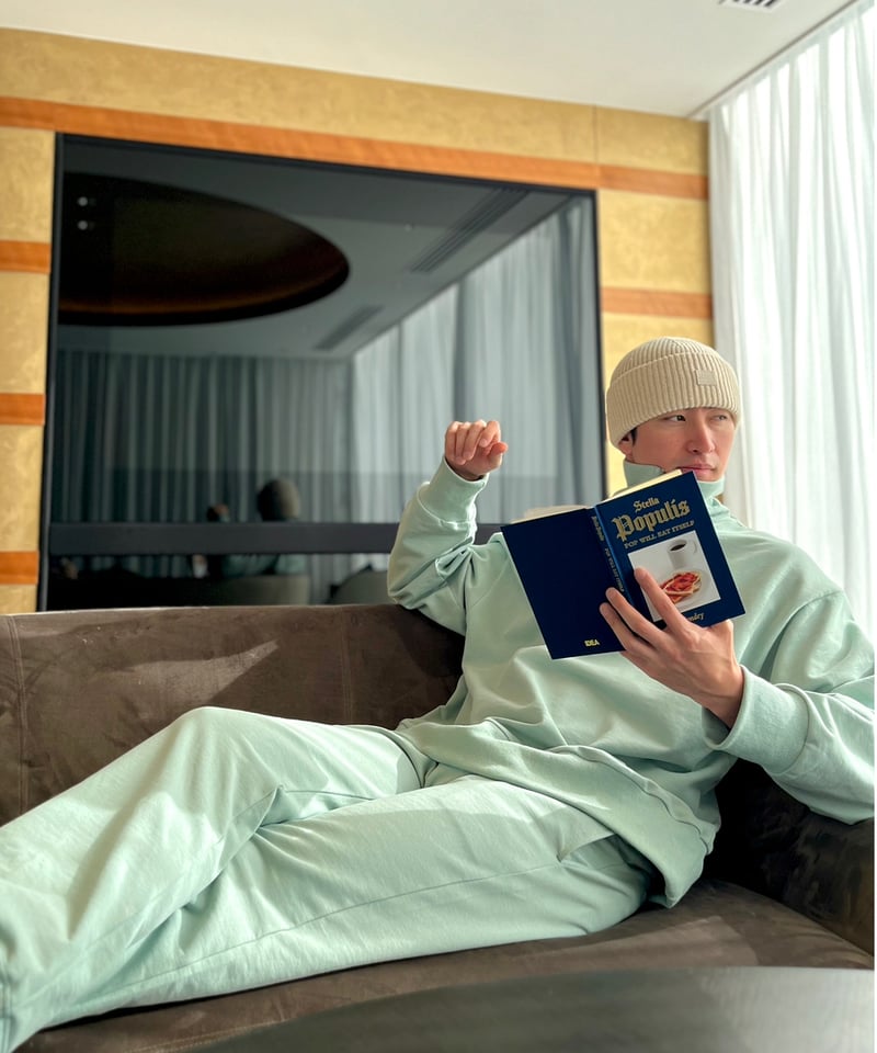 NEOFLIX 【ハーフジップタートルセットアップ】-SKY G- スカイ