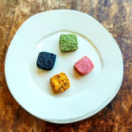 VEGIサブレ（春夏秋冬お守りお菓子）