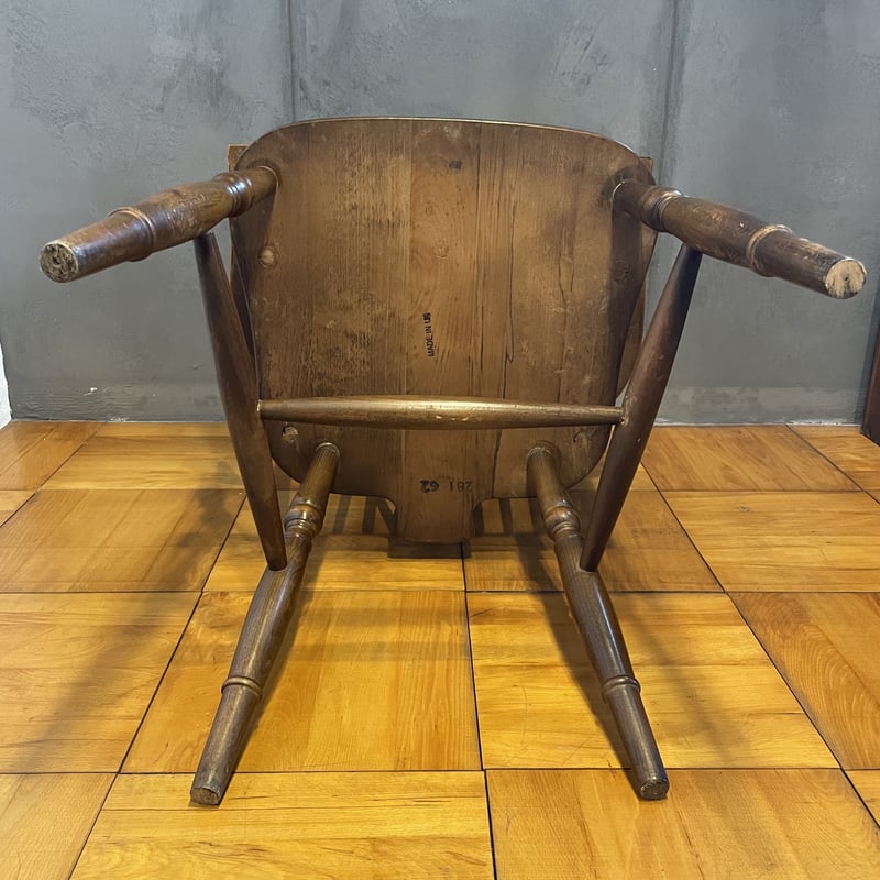 古家具ビンテージ品◾️National 木製家具 アームチェア 木製チェア A 古家具ビンテージ品◾️National 木製家具 アームチェア 木製