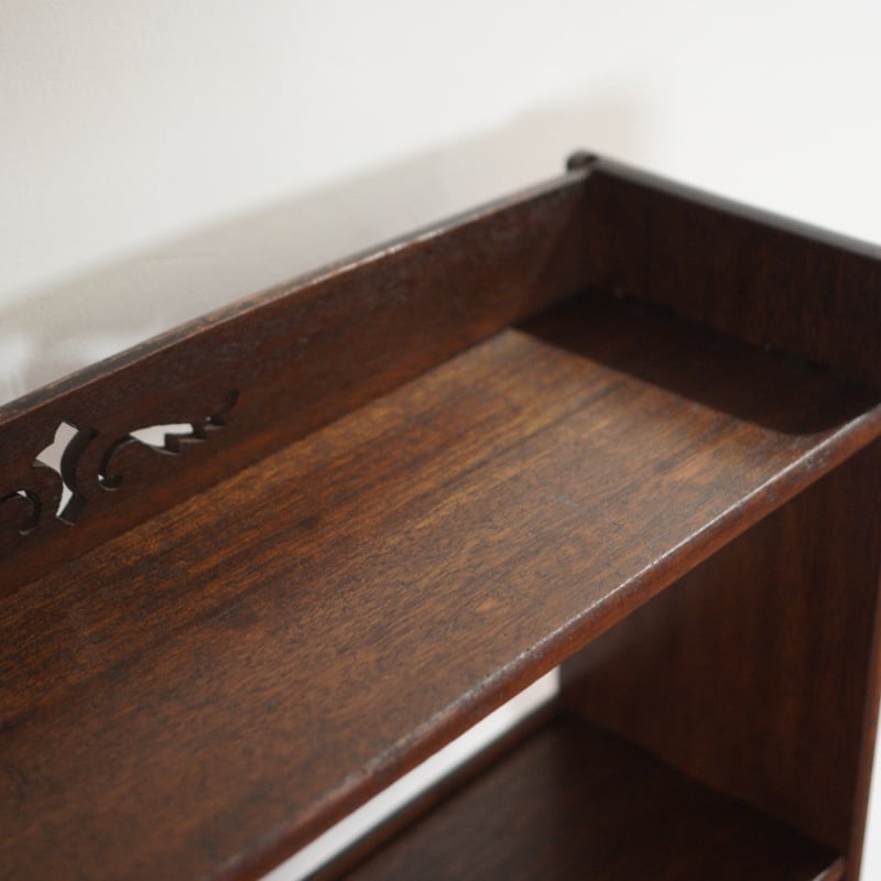 木製本棚　くさび棚　古家具　アンティーク　古道具　引き出し付　棚　レトロ レトロ 楔本棚 本棚 くさび ブックシェルフ ヴィンテージ 飾り棚 食器