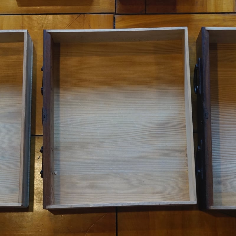 古い収納棚 和家具 和製家具 引出し 引き戸 古家具 古道具
