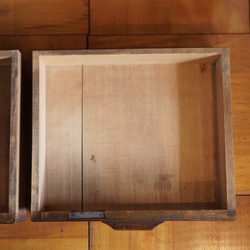 古いガラス棚 食器棚 収納棚 木製 大正 昭和初期 収納 古道具 古 古いガラス棚 食器棚 収納棚 木製 大正 昭和初期 収納 古道具 古