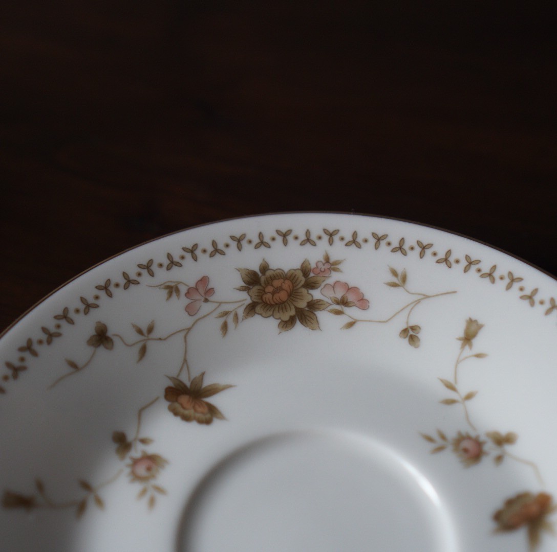 カップ&ソーサー C&S Noritake Contemporary 日本陶器會社 カップ&ソーサー C&S Noritake Contemporary 日本陶器會社