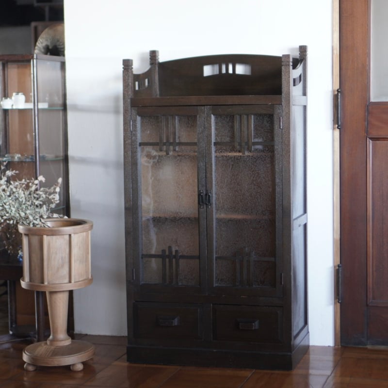 木製食器棚 アンティーク 4面 収納豊富 木製食器棚 アンティーク 4面 収納豊富