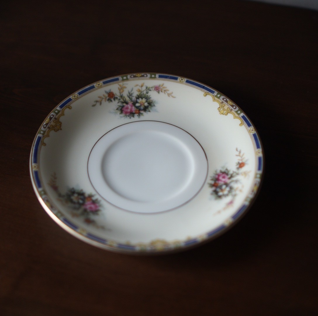 オールドノリタケ若草色のC＆Sトリオ まくっ 