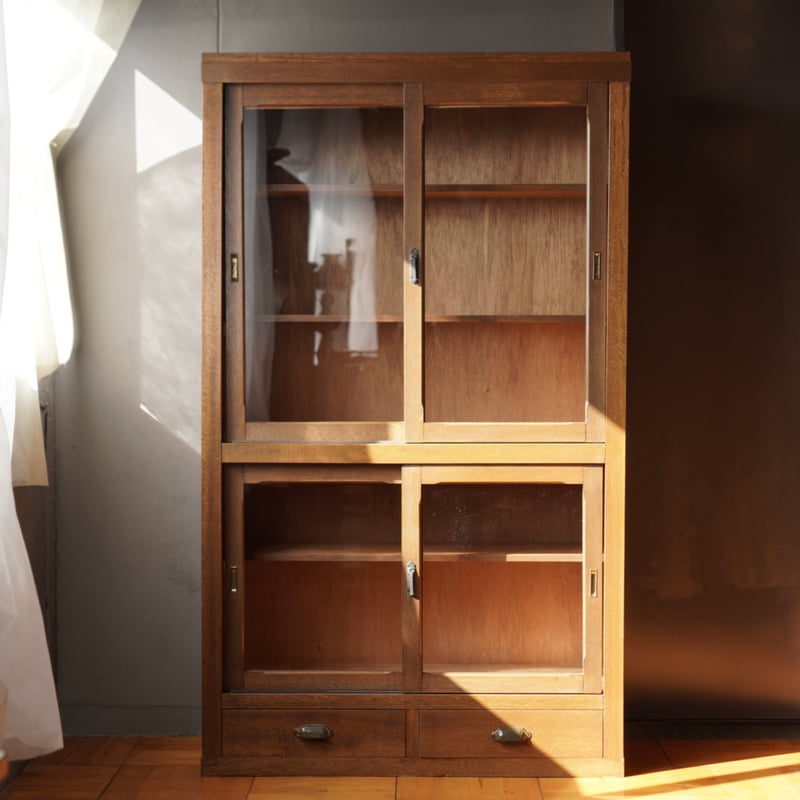 ガラス棚　食器棚　収納棚　木製棚　店舗什器　古道具　古家具　ビンテージ　レトロ 古いガラス棚 食器棚 収納棚 木製 大正 昭和初期 収納 古道具 古