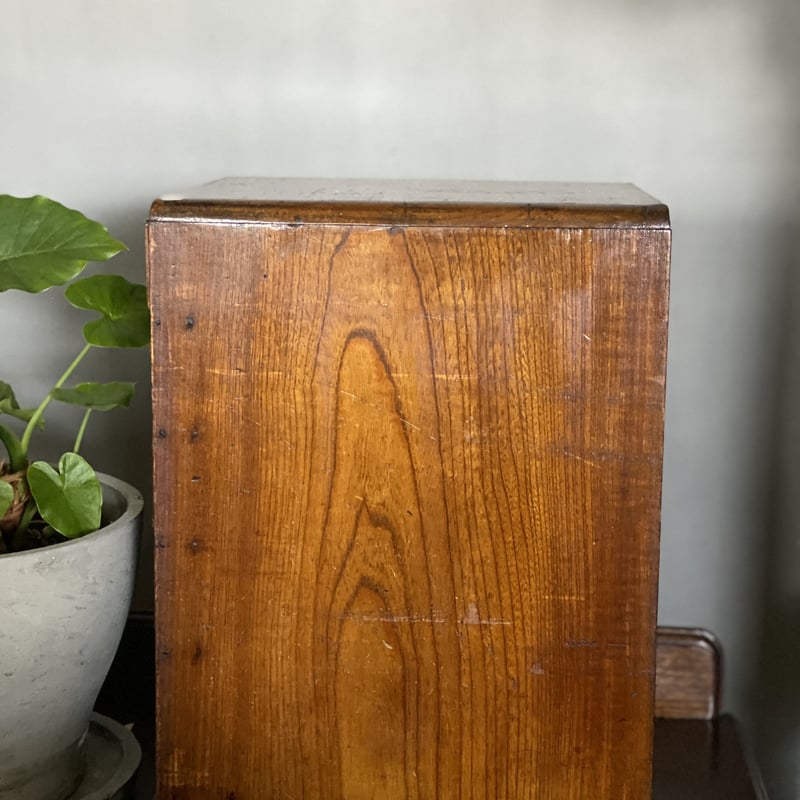 古道具　昭和レトロ　小引き出し　5杯　木製 5杯小引出し 木製 小抽斗 収納棚 引出し 昭和初期 収納 古道具