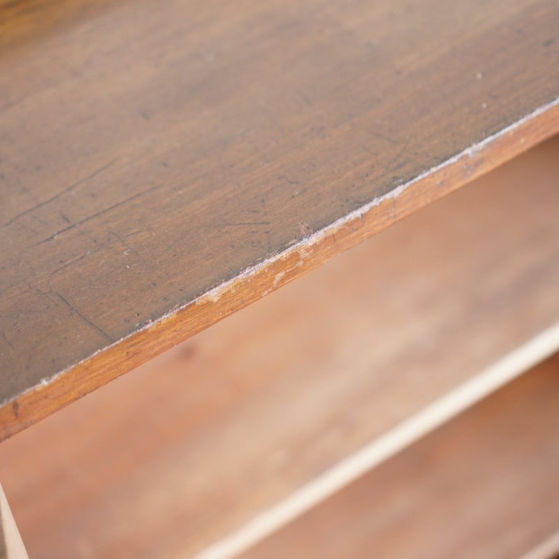 大正時代から昭和初期の収納棚 大正時代から昭和初期の収納棚