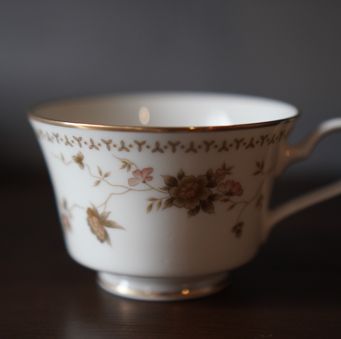 昭和レトロ ヴィンテージ Noritake カップ&ソーサー Amazon.co.jp: ビンテージ Noritake ノリタケ カップ&ソーサー