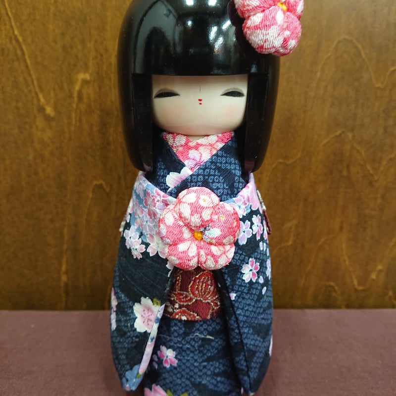伝統　こけし　人形　 Kokeshi doll Amazon.co.jp: ◇古い伝統 こけし【嶋津彦三郎 作】津軽系☆24.8