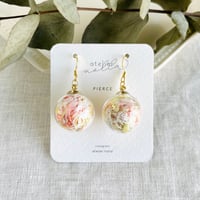 「糸紡ぎ」20mmピアス／イヤリング