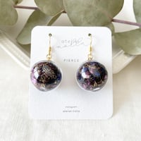 「糸紡ぎ」20mmピアス／イヤリング