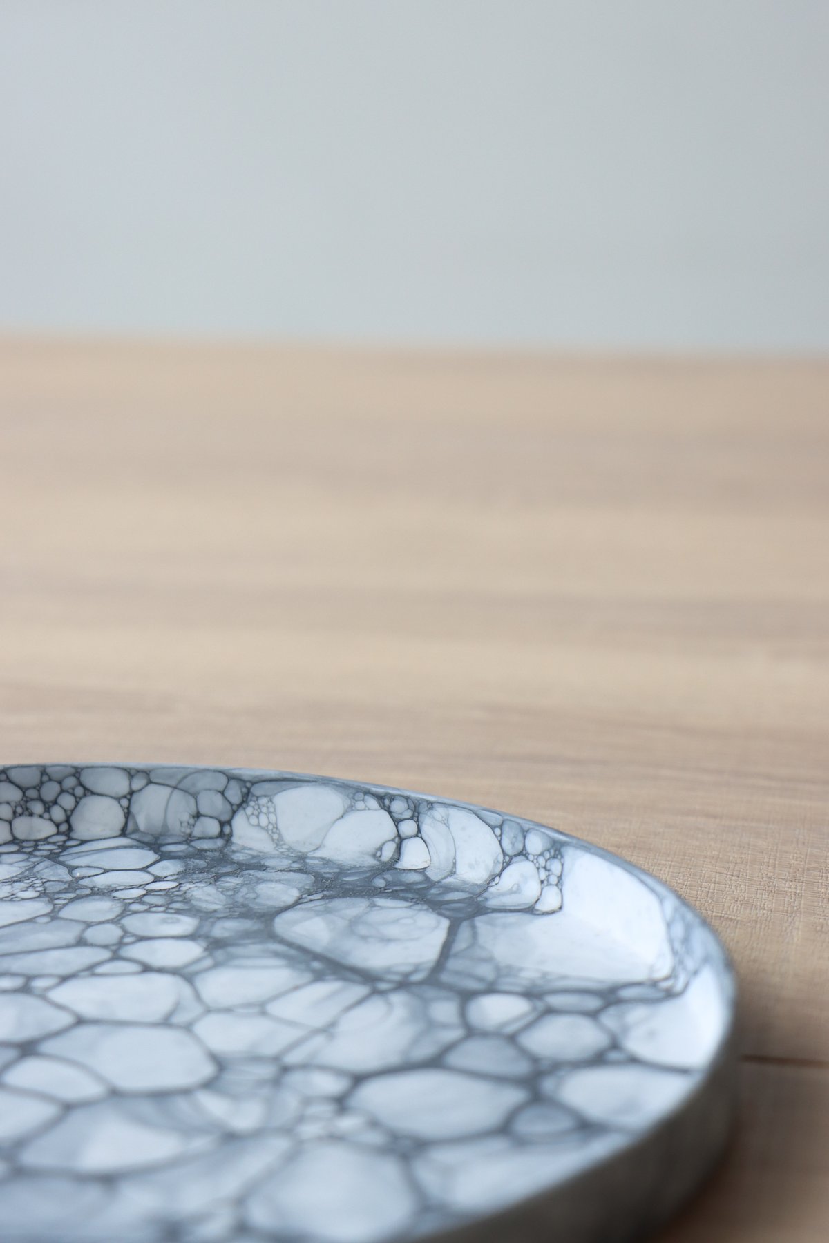 グレー泡 シャーレ 18.5㎝ /25.5cm | 和食器通販 有田焼 山忠