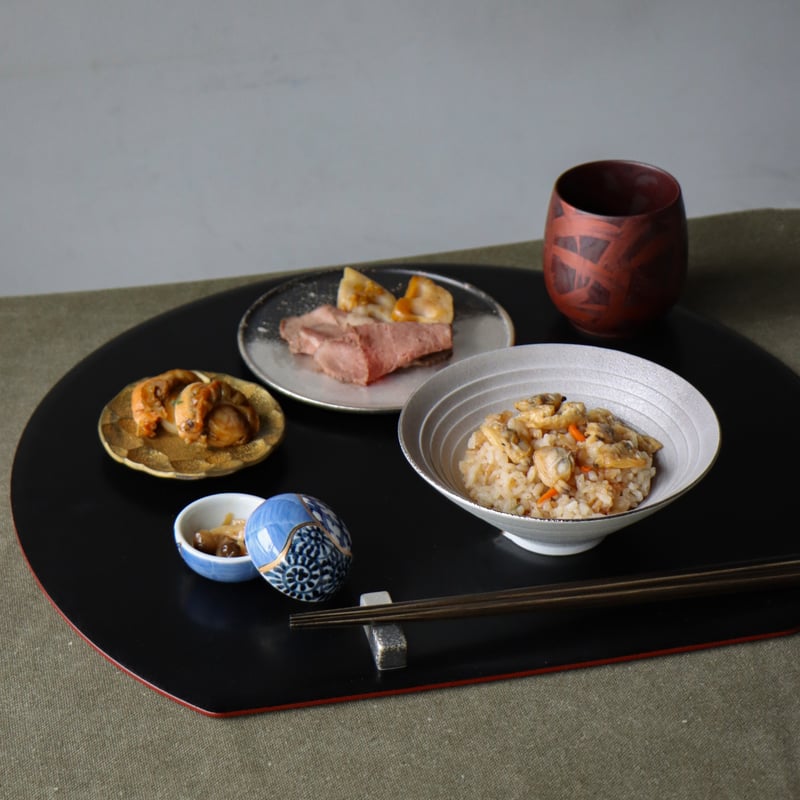 ARITA 有田焼　食器2セット 銀色　プラチナ ARITA 有田焼 食器2セット 銀色 プラチナ img0093968466.jpg