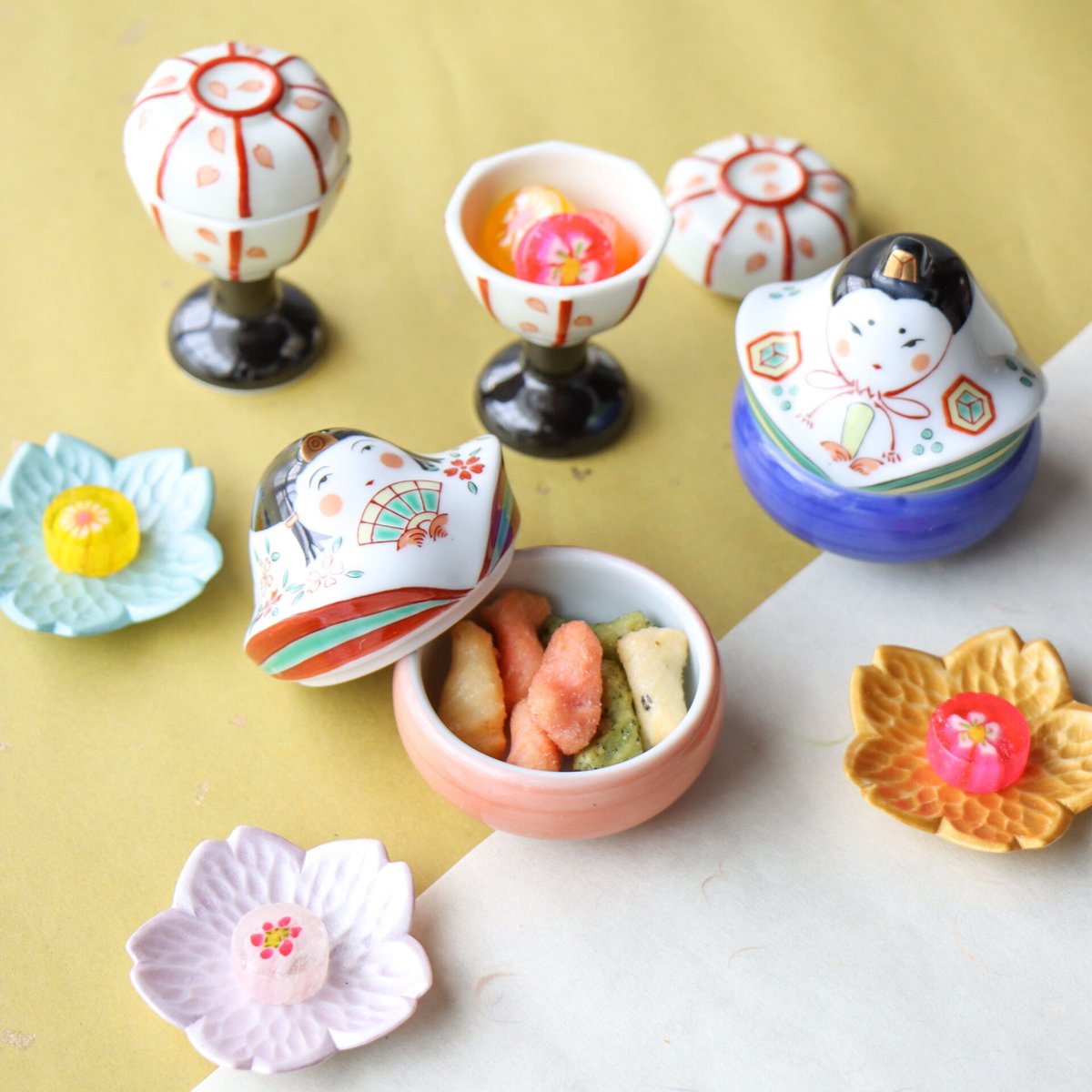 桜型豆皿 水色/朱色/桃色/金色 | 有田焼 山忠 桜型豆皿 水色/朱色/桃色/金色 | 有田焼 山忠