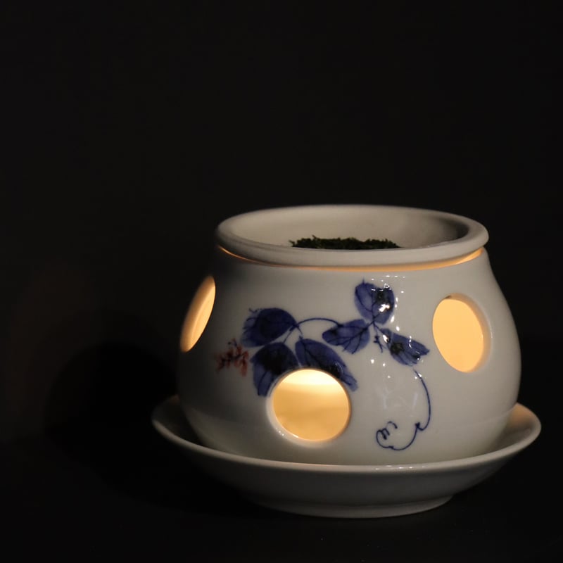 肥前有田焼香炉 置物「香炉 金彩藤絵 1」 金龍窯 江口天童 有田焼 陶磁器 – Takumi Japan