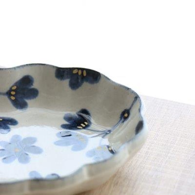 金彩草花紋 波渕楕円小皿 | 和食器通販 有田焼 山忠｜おしゃれで
