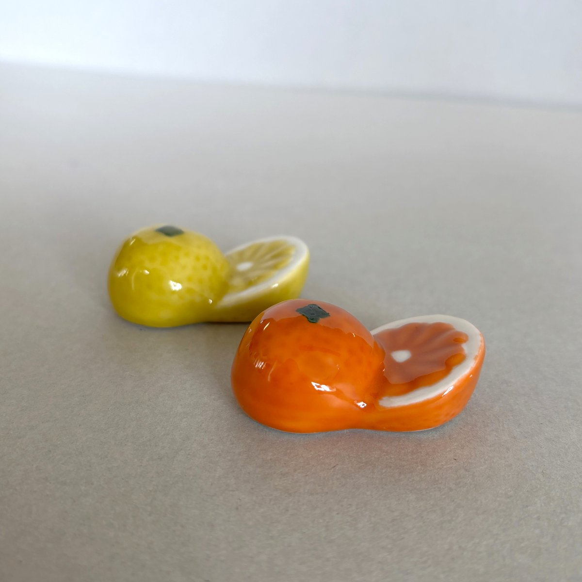 箸置き オレンジ レモン | 和食器通販 有田焼 山忠｜おしゃれでモダン