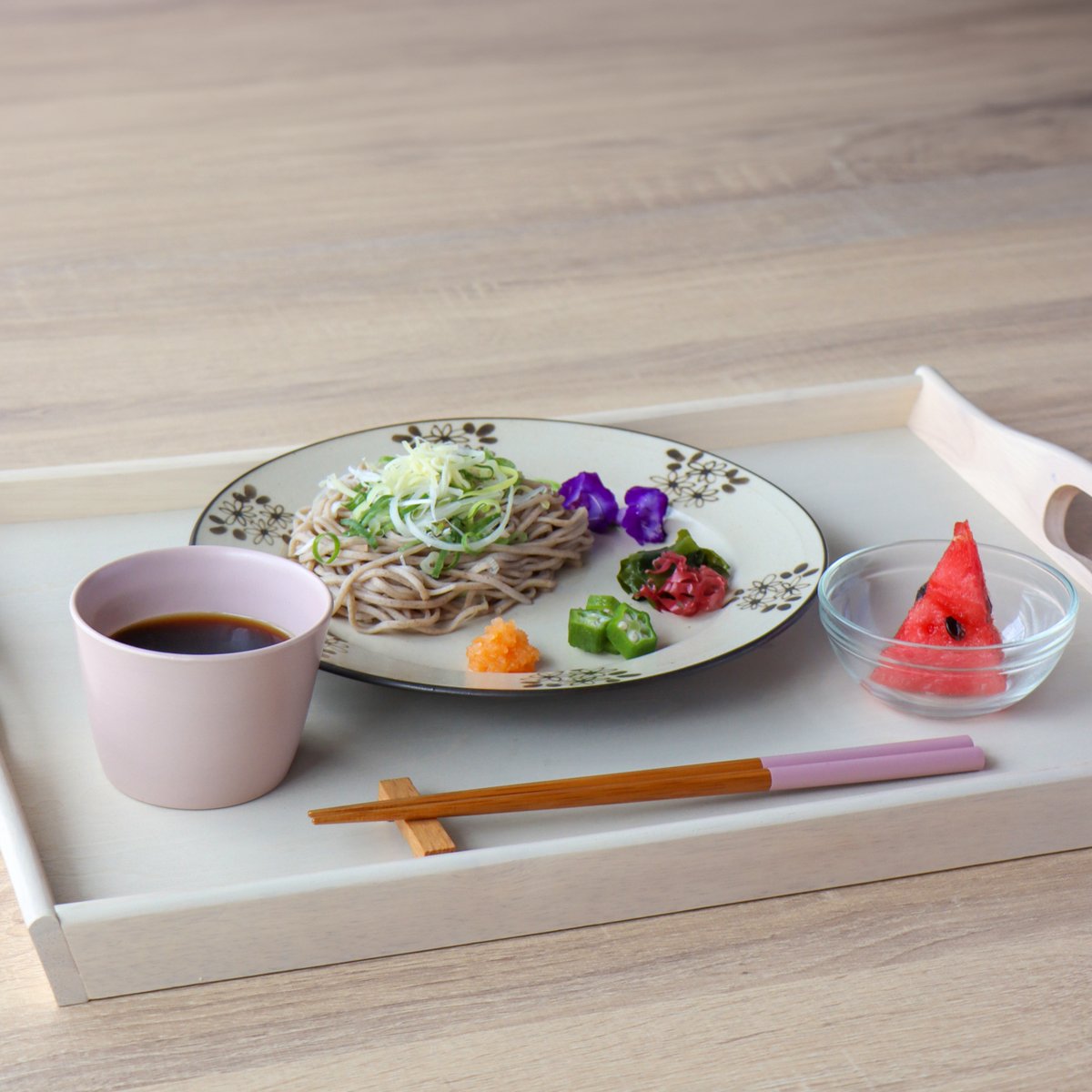 セピアフラワー リムプレート 18cm/24cm | 和食器通販 有田焼 山忠