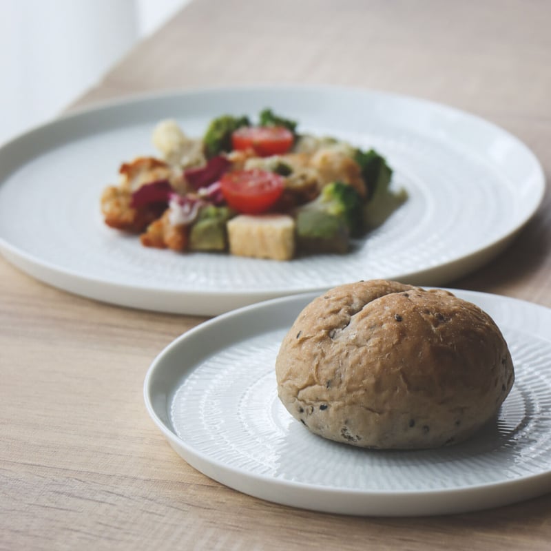 白磁 飛び鉋 丸プレート 16cm/21cm | 和食器通販 有田焼 山忠