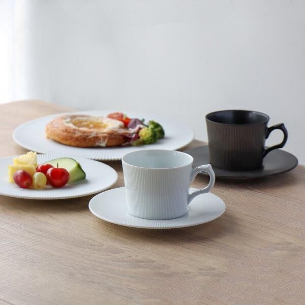 鎬 コーヒーカップ＆ソーサー ブラック/ホワイト | 和食器通販 有田焼