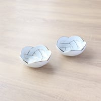 福泉窯 ツワ型小付 黄交趾/朱巻/白磁 | 和食器通販 有田焼 山忠