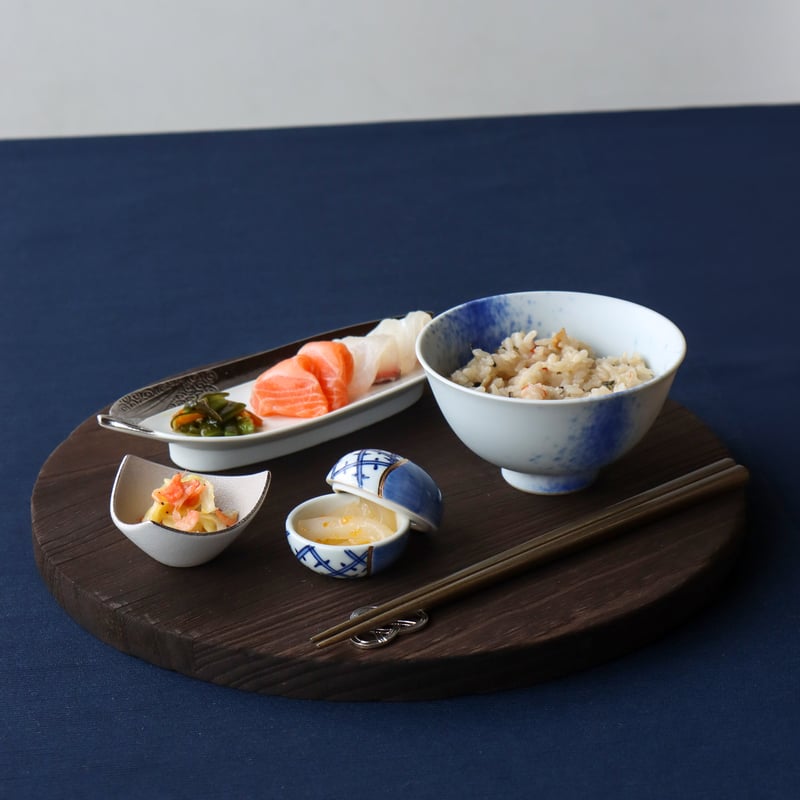 ギフト箱入】有田焼 夫婦茶碗 白マット呉須吹 大小ペアセット | 和食器