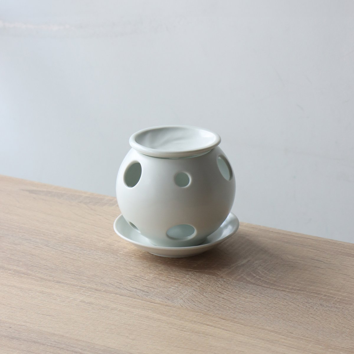 茶香炉 マットブラック/ホワイト | 和食器通販 有田焼 山忠｜おしゃれ