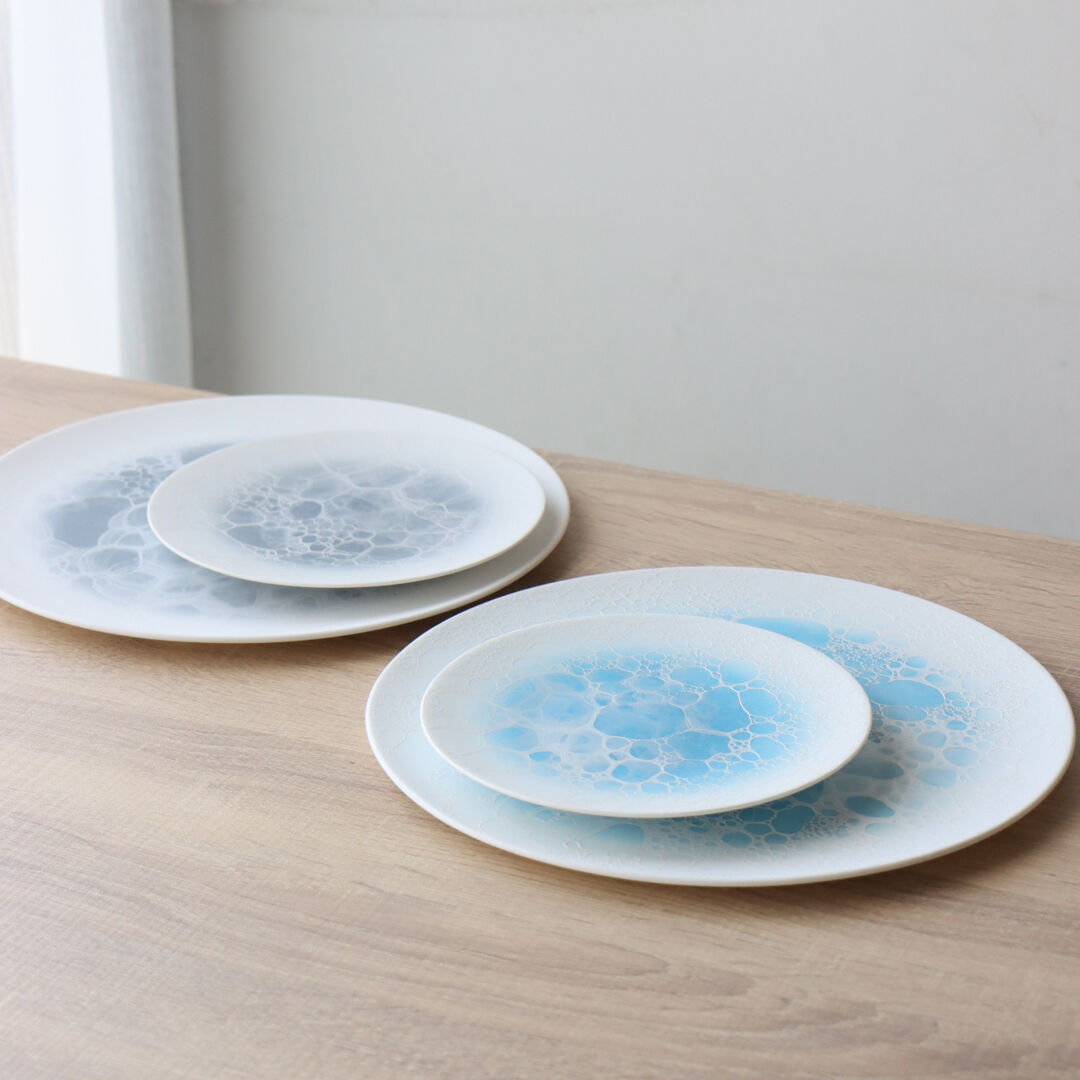 【美品】やま平窯　平皿　22cm 大皿　エッグシェル　有田焼 やま平窯 平皿 22cm 大皿 エッグシェル 有田焼 美品】やま平窯 平皿 22cm