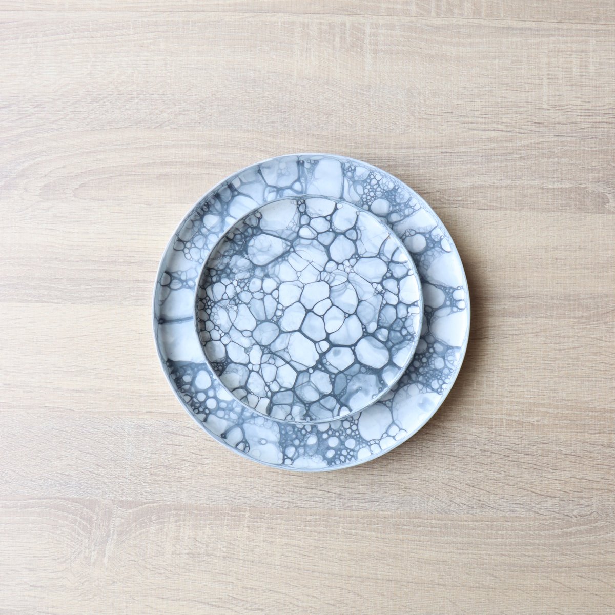 【美品】やま平窯 グレー泡 プレート18.5cm 2枚組 美品】やま平窯 グレー泡 プレート18.5cm 2枚組 - メルカリ