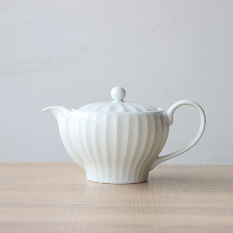 白磁 竹林彫 ポット | 和食器通販 有田焼 山忠｜おしゃれでモダンな和