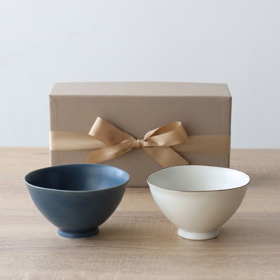 有田焼 夫婦茶碗 ルリマット＆ミスト錆のペア茶碗【ギフトBOX入り