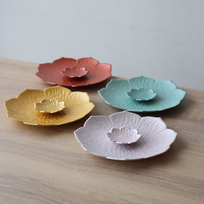 桔梗型銘々皿 水色/朱色/桃色/金色/白色 | 和食器通販 有田焼 山忠