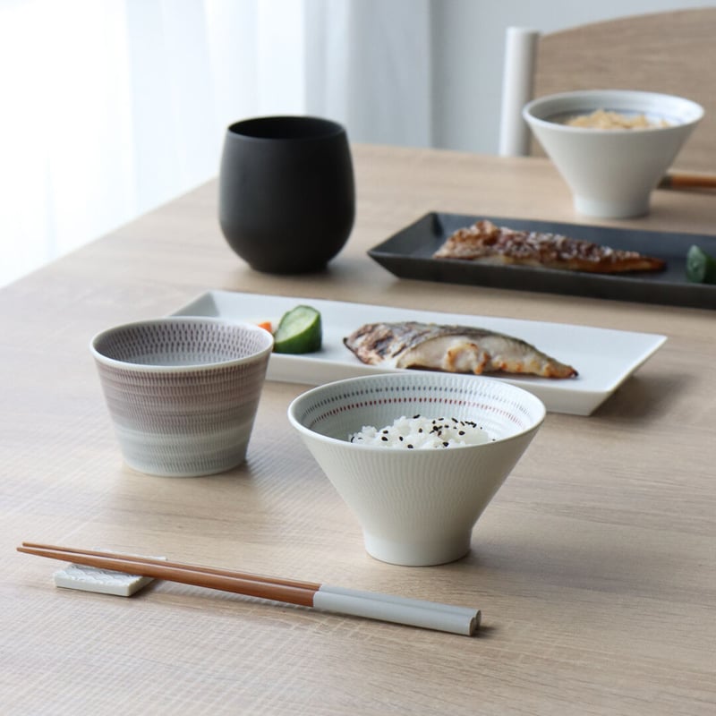 波佐見焼 富士碗 色染絆の夫婦茶碗 【ギフトBOX入り】 | 和食器通販