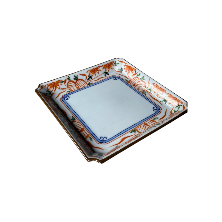 新品 有田焼 古千窯 スクエアプレート2枚 料亭 お祝い 希少品 デッドストック 新品 有田焼 古千窯 スクエアプレート2枚 料亭 お祝い 希少品