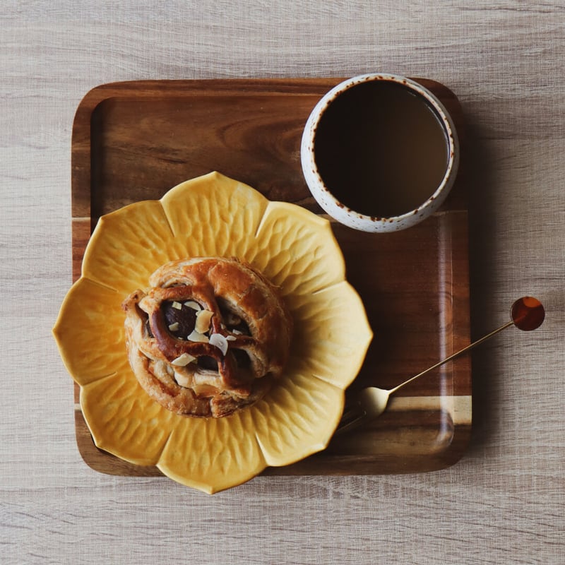 桔梗型銘々皿 水色/朱色/桃色/金色/白色 | 和食器通販 有田焼 山忠