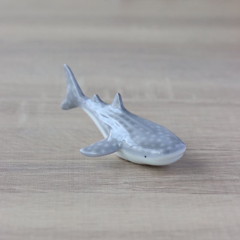 箸置き ジンベエザメ ブルー/グレー | 和食器通販 有田焼 山忠