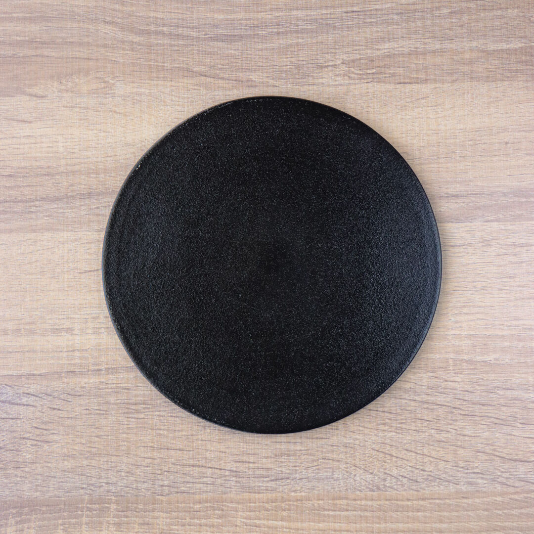 フラットプレート 墨黒/銀朱 | 和食器通販 有田焼 山忠｜おしゃれで