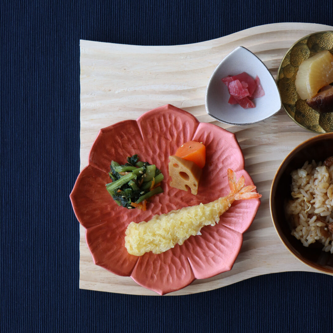 桔梗型銘々皿 水色/朱色/桃色/金色/白色 | 和食器通販 有田焼 山忠