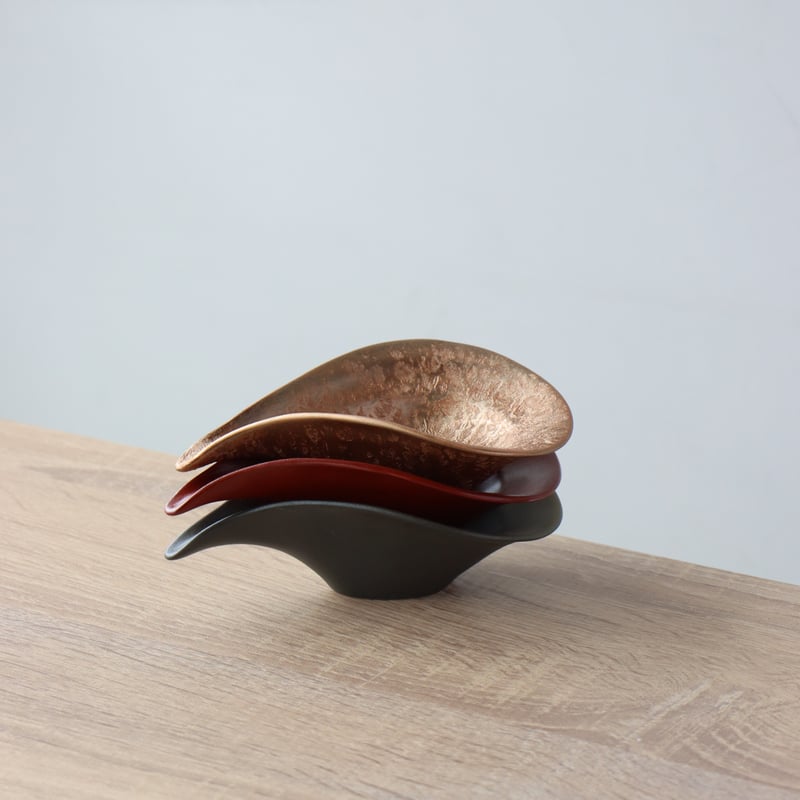 しずく片口小鉢 ゴールド / レッド / ブラック | 和食器通販 有田焼