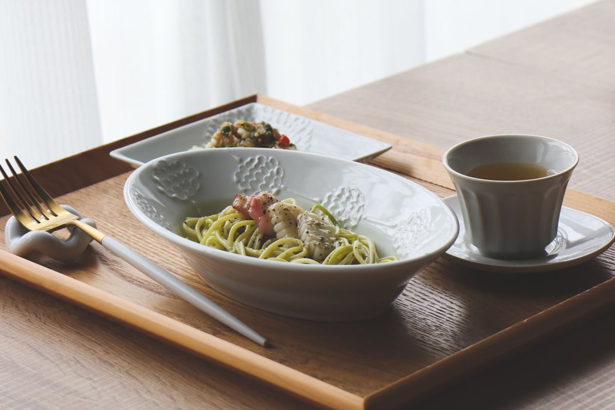 美品‼️Jasper Conran 花柄楕円形ボウル 美品‼️Jasper Conran 花柄楕円形ボウル - メルカリ