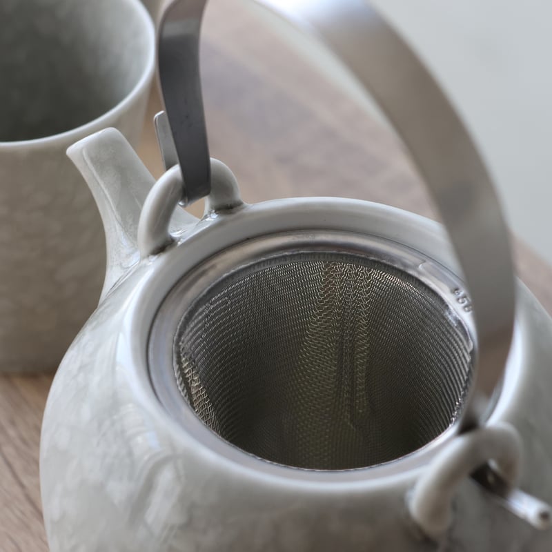 グレーうのふT土瓶 金善窯 | 和食器通販 有田焼 山忠｜おしゃれで