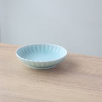畑萬陶苑 モイスト青磁 金彩 三階松皿 | 和食器通販 有田焼 山忠
