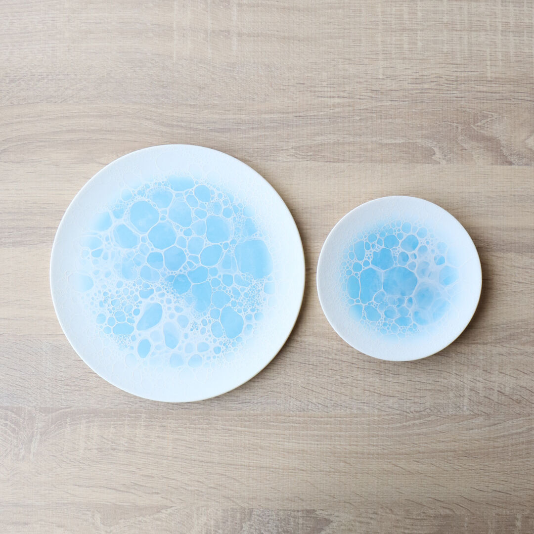 泡 round plate 16.5 / 26cm blue/gray | 和食器通販 有田焼