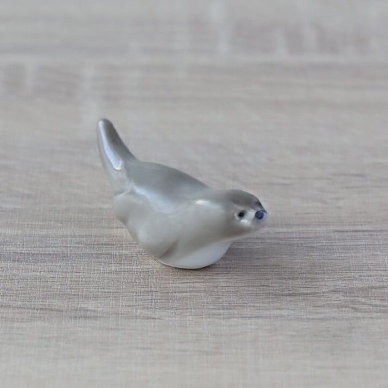 箸置き カワウソ親子 | 和食器通販 有田焼 山忠｜おしゃれで