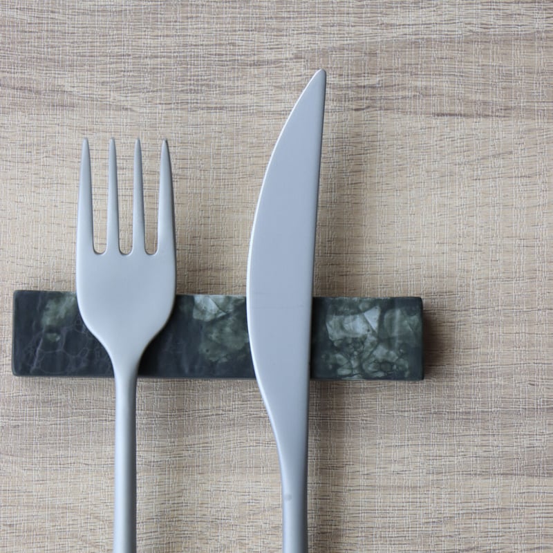 硯石 カトラリーレスト ペアセット 泡 Black | 和食器通販 有田焼 山忠