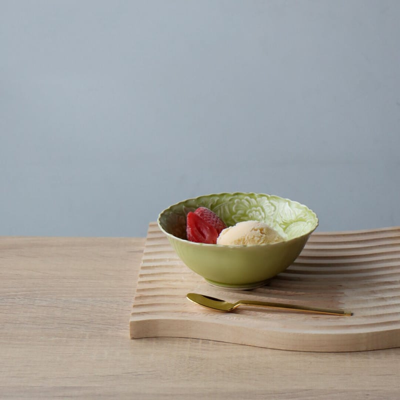 牡丹彫小鉢 | 和食器通販 有田焼 山忠｜おしゃれでモダンな和食器を