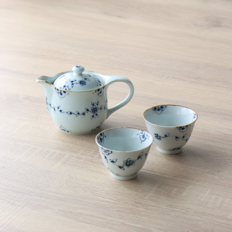 つる花唐草 反仙茶 | 和食器通販 有田焼 山忠｜おしゃれでモダンな和